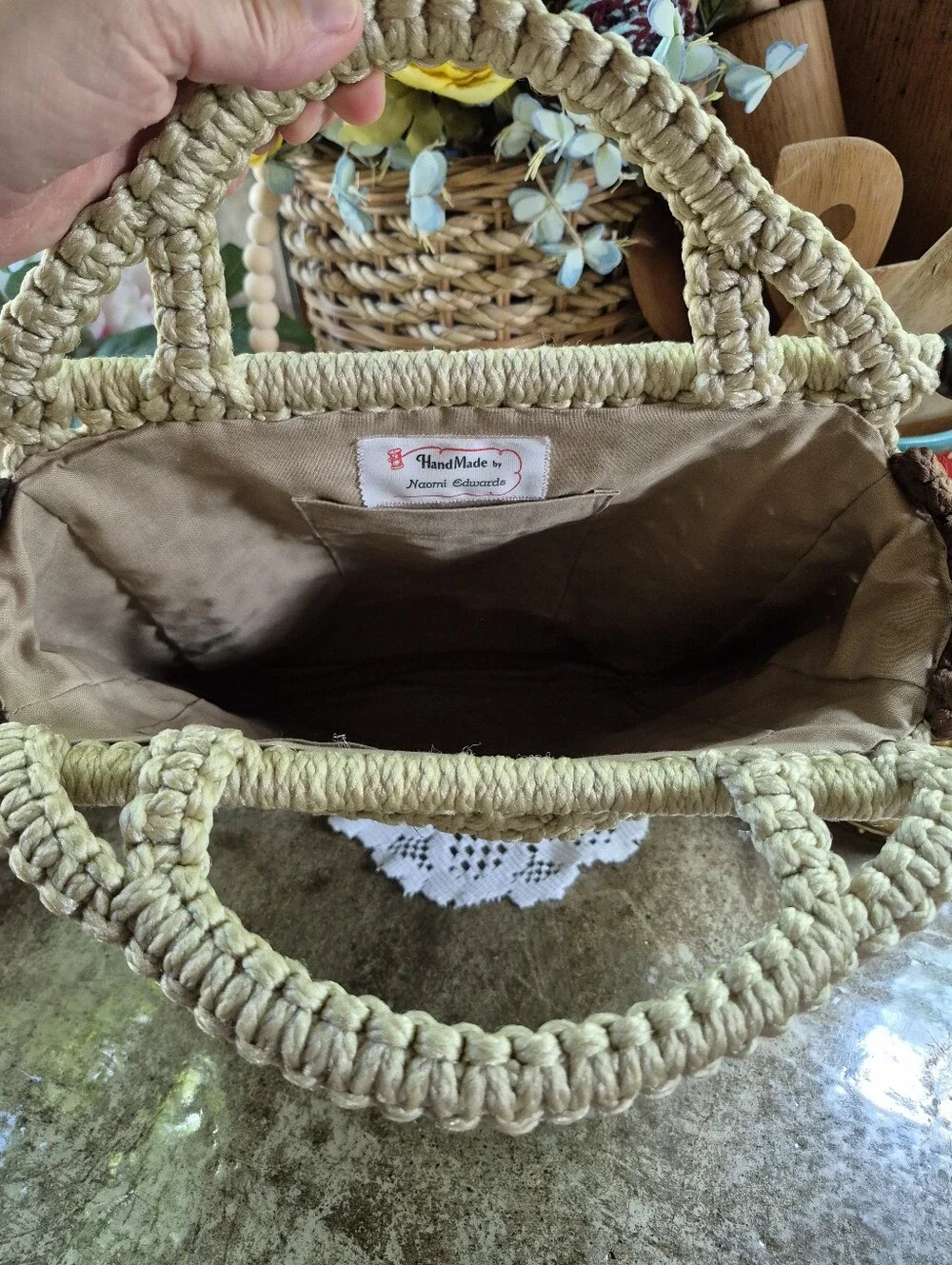 Vintage New Handmade Macramé Tan & Brown Large Tote Bag Wood Side Bead Handles